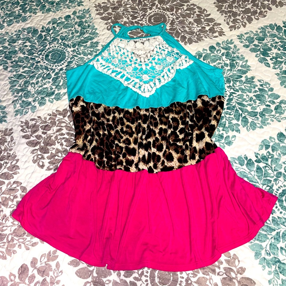 Heimish halter tank